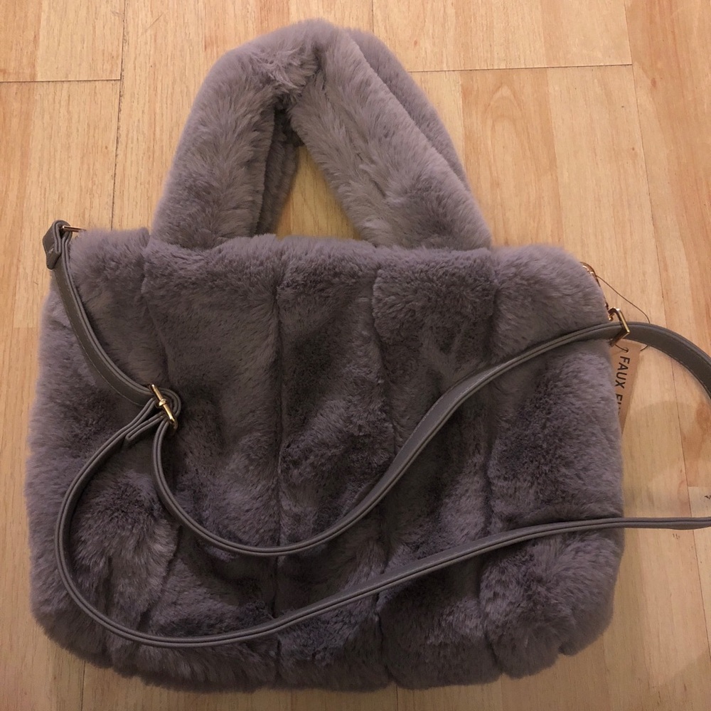 Womans hang bag